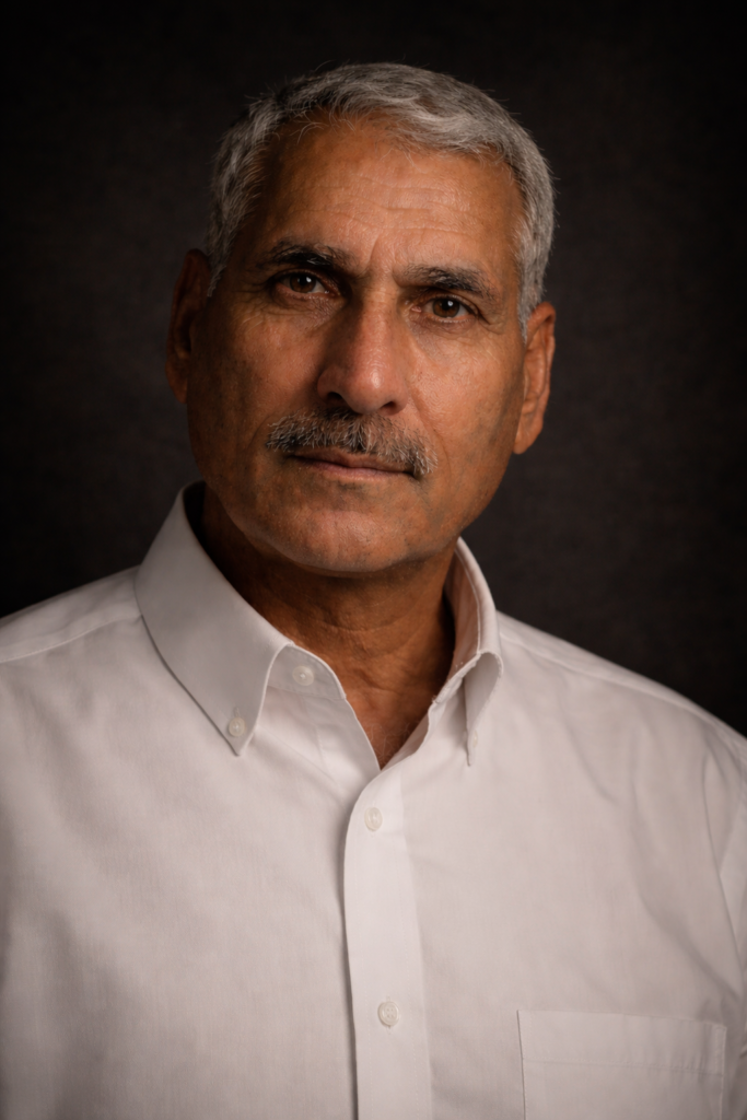 الحاج فتحي احمد حسن غرايبه